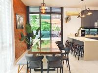 Ocean 23 Batu Ferringhi Shamrock Beach with Swimming Pool 7 Bedroom 30pax - Ferienwohnung Batu Feringgi