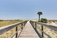 Pet-Friendly Fernandina Beach Condo: Walk to Beach - Bed and Breakfast Fernandina Beach