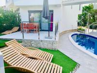 Villa Legacy with privat heating pool - Ferienwohnung Novalja