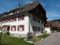 B&B Münstertal, Black Forest - Haus Belchenwind - Bed and Breakfast Münstertal, Black Forest