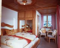 B&B Rimbach - Pension / Ferienwohnungen Ludwig - Bed and Breakfast Rimbach