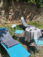 B&B Aubenas - Studio jardin - Bed and Breakfast Aubenas