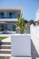 Melilia luxury villa - B&B Gennadi