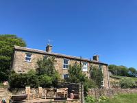 West Shaw Cote Cottage - B&B