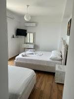 Dreibettzimmer mit Meerblick