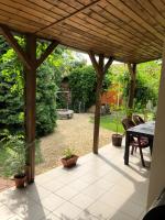 B&B Hajduszoboszlo - BOTTYÁN APARTMAN - Bed and Breakfast Hajduszoboszlo