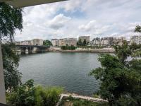 Résidences Grande Jatte, Face Seine, Suites Luxe 52m2 à 97m2, Hôpital Américain à 600m - Chambres d'hôtes Neuilly-sur-Seine