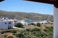 Modern big house in the port of Andros - B&B Gávrio