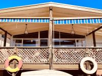 The Anchorage- A waterfront 70’s retreat - B&B Tayar Creek