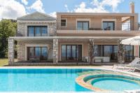 Luxury Villa Hera - Beachfront - B&B Roda