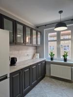 Apartament Helena ul. Świętojańska 12/6, Jelenia Góra - Chambres d'hôtes Jelenia Góra