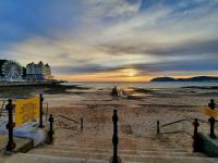 Mona Lodge - 3 bed cottage in Llandudno - B&B