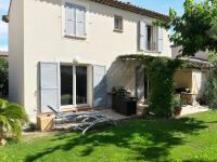 Bastide au pieds des alpilles St remy de Provence piscine partagée dans résidence - Ferienwohnung