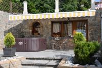 Sea View Apartment Ana with a private jacuzzi Opatija - Chambres d’hôtes Poljane