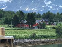 Aaroybukt Guesthouse - B&B Årøybukt