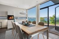 Oceanfront penthouse duplex wamazing view! - Ferienwohnung Tromsø