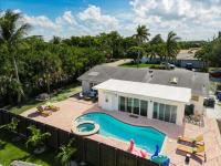 B&B Fort Lauderdale - Remodeled - 3BR - Pool - Bed and Breakfast Fort Lauderdale