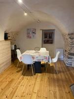 B&B Chorges - maison de village atypique ! - Bed and Breakfast Chorges