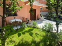 Guri Guest House - B&B