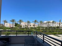 B&B El Alamein - Marassi Marina 2 bedrooms Partial sea view beside The Address - Bed and Breakfast El Alamein