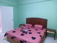 Rose Gold Homestay - B&B Kampung Bukit Darat