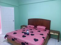 B&B Kampung Bukit Darat - Rose Gold Homestay - Bed and Breakfast Kampung Bukit Darat