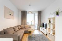 Golden Apartments Warsaw - Stylish & Sunny - Pereca Residence, City Center - B&B Varsavia