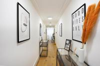 Central Buckingham Apartment #5 with Free Parking, Pool Table, Fast Wifi and Smart TV with Netflix by Yoko Property - B&B