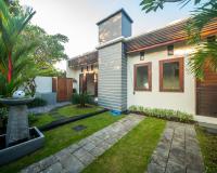 Villa Demi Seminyak - B&B