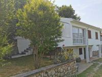 Apartment Juranić II with pool - B&B