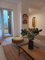 Self check in apartment with terrace - B&B