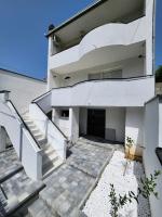 City House Neretva - B&B