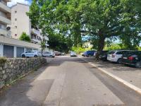 Apartment with direct Sea View, Free Parking and close to Beaches and Promenade - Chambres d'hôtes Lovran