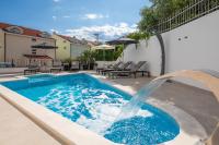 A&D Deluxe apartments Dani with swimming pool - B&B Promajna
