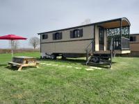 L'Insolite de Nathcy - B&B Thiel-sur-Acolin