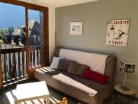 Le Perce Neige - plein centre - avec parking - B&B