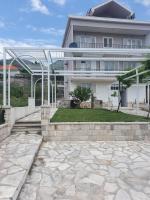 B&B Trebinje - APARTMAN CVIJETA - Bed and Breakfast Trebinje