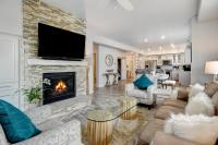 Downtown WP Condo 224 I Pool I Club House I Hot Tub I Great Views I Activity Program - B&B Winter Park