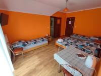 Vierbettzimmer mit eigenem Bad