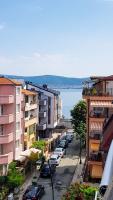 Familienzimmer mit seitlichem Meerblick