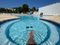 Appartement plage piscine et tennis inclus - B&B La Londe-les-Maures