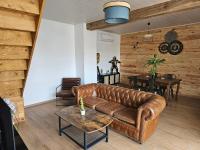 Hébergement atypique refait a neuf 2 chambres - B&B