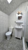 Dreibettzimmer mit eigenem Bad