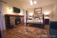 Tudor Cottages - Bed and Breakfast Mount Dandenong