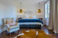 MAIN STREET RETREAT - King BRs, Comp Minibar, Breakfast Prov, Fireplaces - B&B McLaren Flat