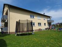 ruhige und moderne 2-Zi. Wohnung - B&B