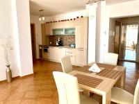 Apartment mit Meerblick