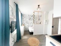 Suite le Studio Litchi baigné de lumières & proche des plages - Bed and Breakfast