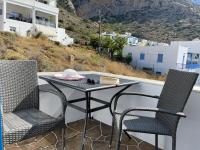 Dreibettzimmer mit Bergblick