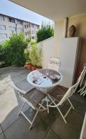 Charmant studio 2* rdc+ terrasse & parking privé - Ferienwohnung Aix-les-Bains